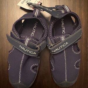 Boys Nautica Water Beach Shoes size 10